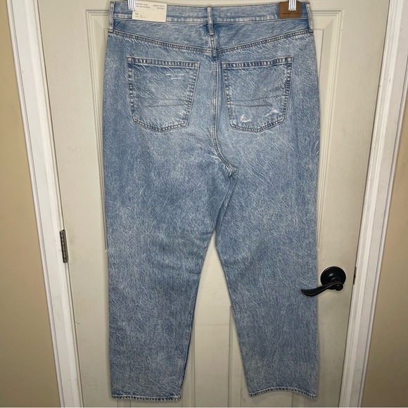 NWT American Eagle Highest Rise 90's Boyfriend Distressed Blue Jeans Plus Sz 16 - Picture 7 of 7